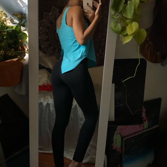 lululemon athletica Tops - 🚫🚫sold🚫Lululemon tank